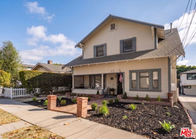 319 Gertruda Avenue, Redondo Beach, California 90277, 0 ,Residential Income,For Sale,Gertruda,0,26854135