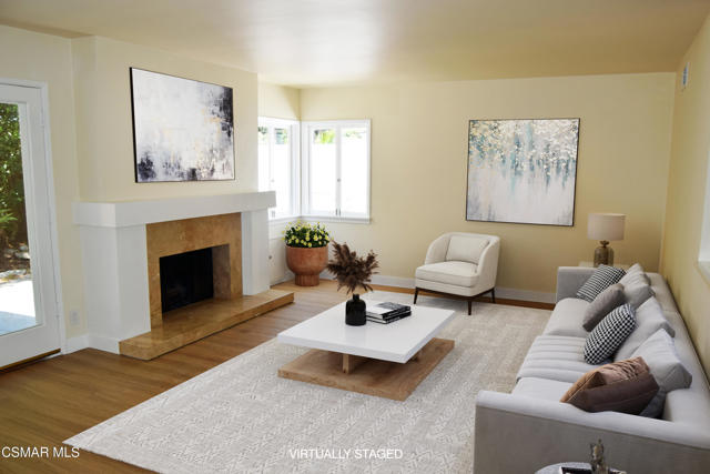 3315 S Bentley Avenue, Los Angeles CA: https://media.crmls.org/mediaz/e68f7073-fad9-44fb-a28d-b01c94624387.jpg
