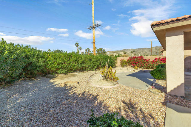 Image 40 of 62 For 8965 Mountain Pass Drive