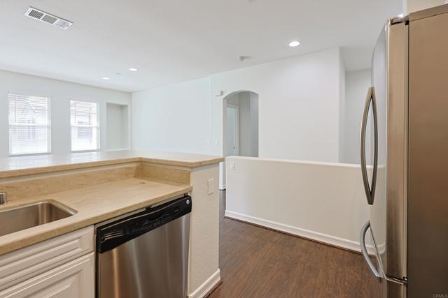 Detail Gallery Image 9 of 48 For 14125 Brent Wilsey Pl #1,  San Diego,  CA 92128 - 2 Beds | 2 Baths