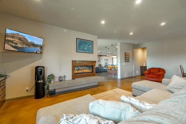 Detail Gallery Image 31 of 56 For 955 Heritage Ranch Rd, Ramona,  CA 92065 - 4 Beds | 3/1 Baths