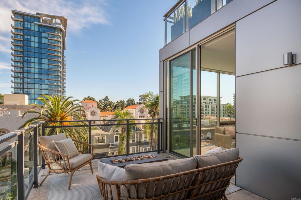 2750 4th Avenue #401