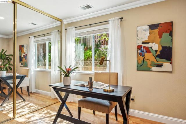 Image 44 of 55 For 5362 Saddleback Ct.