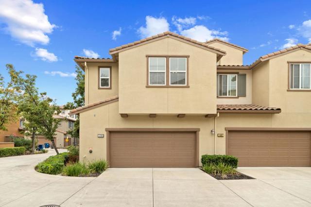 5300 Fioli Loop, San Ramon CA: https://media.crmls.org/mediaz/e6968156-0ae6-42ce-8f17-2775a1b72fb9.jpg