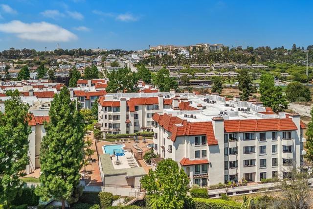 5895 FRIARS RD, San Diego CA: https://media.crmls.org/mediaz/e696ac75-ebc2-48c8-85e6-52d30fa01d5e.jpg