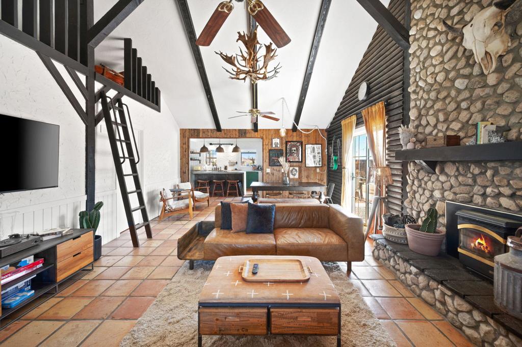 MLS #219137115DA image #3