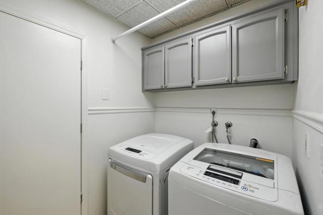 9345 Ivydale Circle, Elk Grove CA: https://media.crmls.org/mediaz/e698fcc6-afd4-40bf-afb5-8f22c7b7597a.jpg