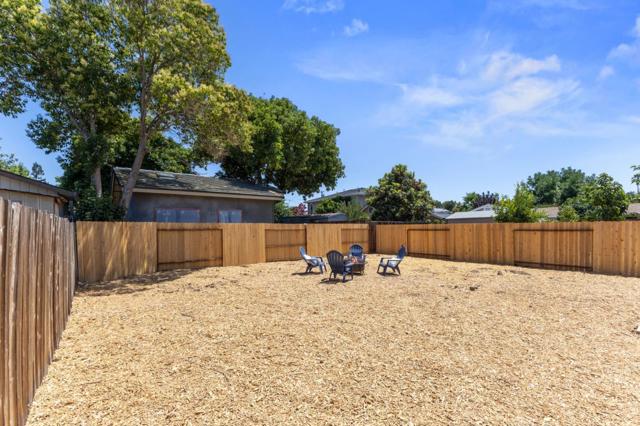 466 N 18th Street, San Jose CA: https://media.crmls.org/mediaz/e6994006-c7ef-45dc-9d27-cb01718c7949.jpg