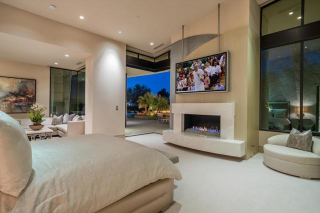 81105 Columbus Way, La Quinta CA: https://media.crmls.org/mediaz/e6994fd2-376a-493e-a30d-aaacc515db41.jpg
