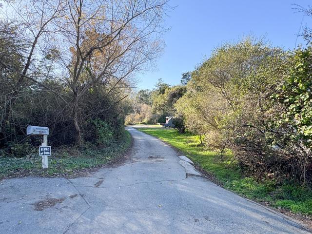 2603 Monterey Avenue, Soquel CA: https://media.crmls.org/mediaz/e69a1696-8090-4268-9723-92400c86b8f6.jpg