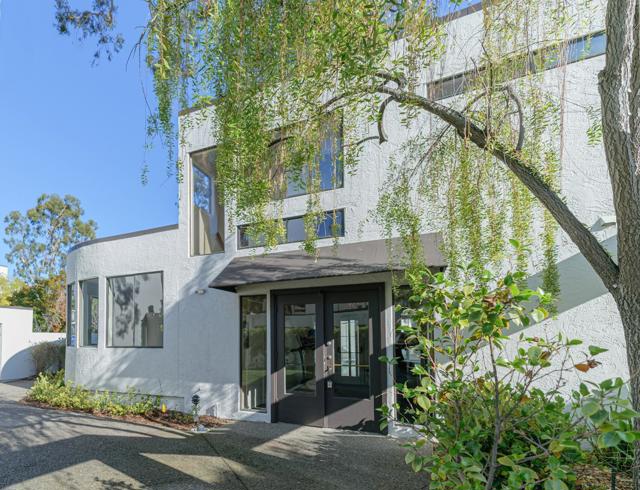 1919 Alameda De Las Pulgas, San Mateo CA: https://media.crmls.org/mediaz/e69a6327-e8fd-46a5-81cf-8ddf9eeab6ea.jpg