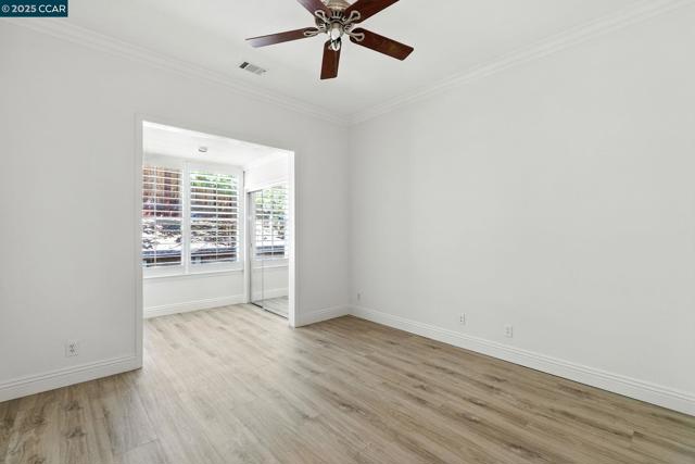 1023 Pebble Beach Dr, Clayton CA: https://media.crmls.org/mediaz/e69a917b-b40d-4f6b-b700-711d4b485f6f.jpg
