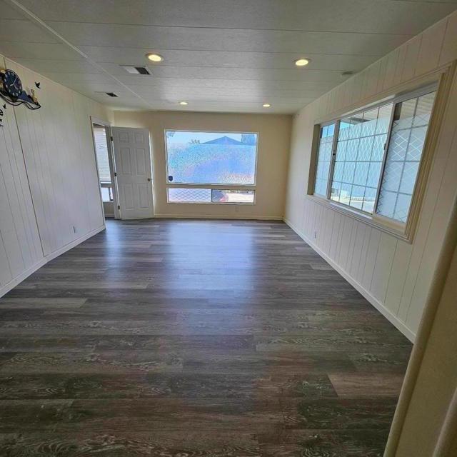 2151 Oakland Road, San Jose CA: https://media.crmls.org/mediaz/e69b2472-e0b9-4f06-9dca-f2f9c96d7fd2.jpg