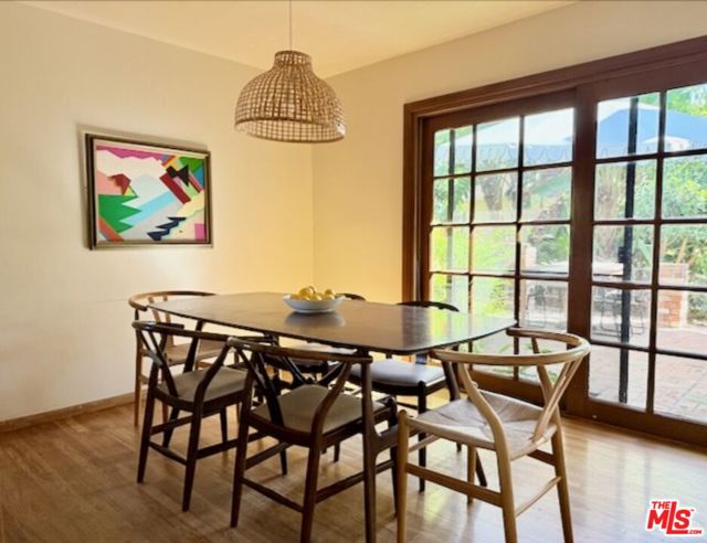 4748 Round Top Drive, Los Angeles CA: https://media.crmls.org/mediaz/e69b3c44-cb9e-4f41-b392-fdd115f436ac.jpg