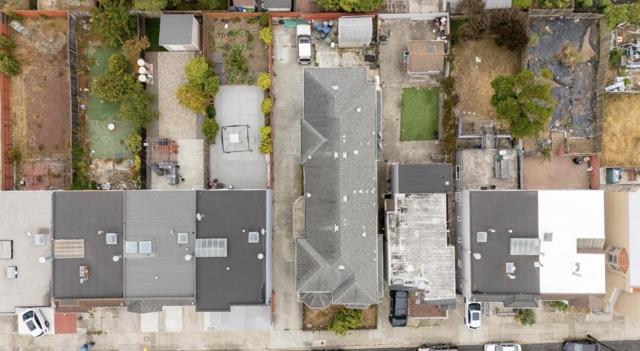 63 Werner Avenue, Daly City CA: https://media.crmls.org/mediaz/e69d4f9c-8f64-4732-b1b0-77eff8f64d5a.jpg