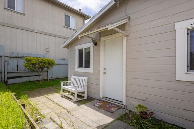 1703 Hilton Street, Seaside CA: https://media.crmls.org/mediaz/e69e1627-2184-4a3f-8dae-bffebb952ef8.jpg