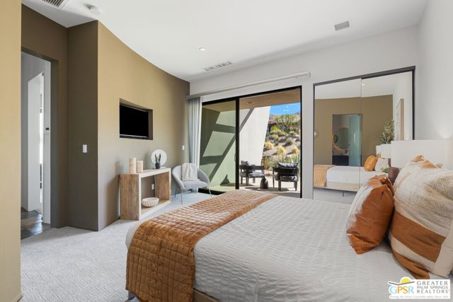 25 Sierra Vista Drive, Rancho Mirage CA: https://media.crmls.org/mediaz/e69ea4f8-2ca2-4547-b2b9-9effe8b2defc.jpg