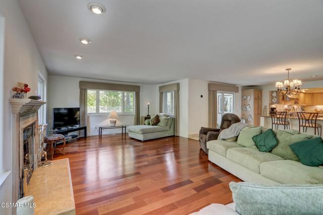 7 Bell Canyon Road, Bell Canyon CA: https://media.crmls.org/mediaz/e69fc6d3-6fd7-48a8-9dc3-ba6a42b45d1e.jpg