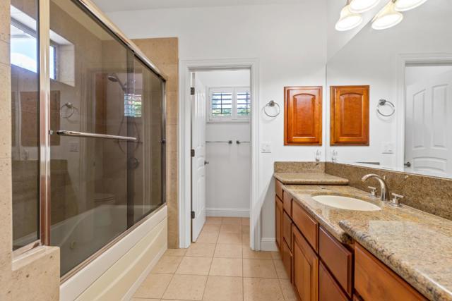 5000 Peach Blossom Lane, Oakdale CA: https://media.crmls.org/mediaz/e69fda78-ad62-4b56-bf0e-600ad5f70ba7.jpg