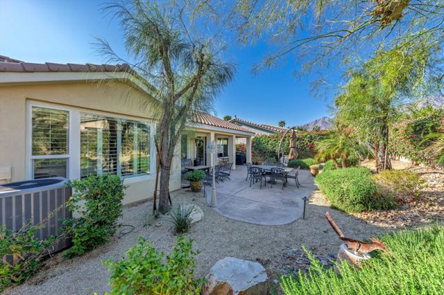 60505 Staghorn Drive, La Quinta CA: https://media.crmls.org/mediaz/e6a0cb63-dc07-4382-b81e-2d38a5430d17.jpg