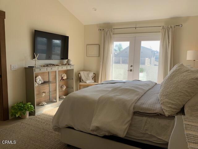 5356 Driftwood Street, Oxnard CA: https://media.crmls.org/mediaz/e6a11919-803c-42de-b2c4-a272fbc376e0.jpg