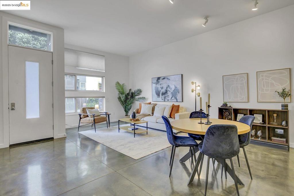 4 Ealing Lane