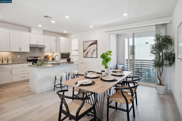 92 Zenith Cmn, Fremont CA: https://media.crmls.org/mediaz/e6a1b246-611a-41e4-a6cb-c1284f0bdd74.jpg