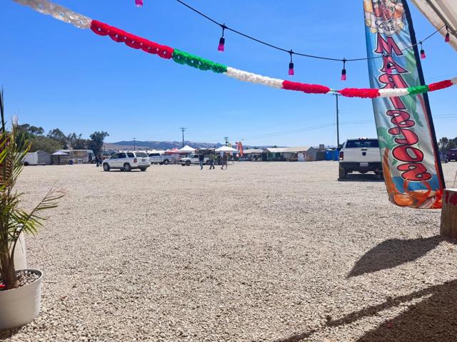 145 Masten Avenue, Gilroy CA: https://media.crmls.org/mediaz/e6a1e5e2-686b-440c-80e3-14fc117eef0e.jpg