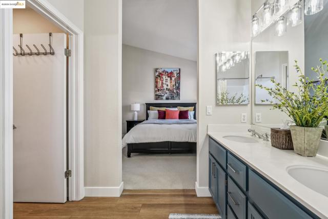 2605 Beach Head Ct, Richmond CA: https://media.crmls.org/mediaz/e6a274e5-9d32-494f-bcc5-bf1a789aaba4.jpg