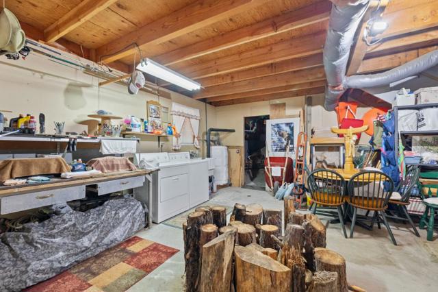 29380 Lassen Drive, Cold Springs CA: https://media.crmls.org/mediaz/e6a2a2b5-8c85-49cd-a80c-77a20cab6946.jpg