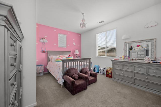 Image 16 of 32 For 38512 Rosegate Pl