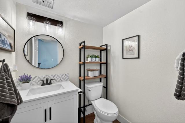 890 Oak Park Drive, Morgan Hill CA: https://media.crmls.org/mediaz/e6a3beab-0900-4688-8764-b7e5aa856410.jpg