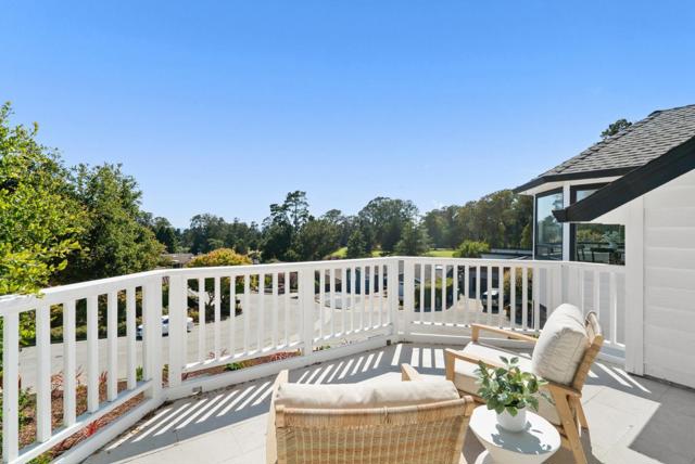 607 Saint Andrews Drive, Aptos CA: https://media.crmls.org/mediaz/e6a80e6d-01af-4c61-9e5a-5df9648a5186.jpg