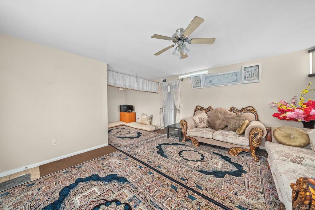 908 s sunshine ave #18