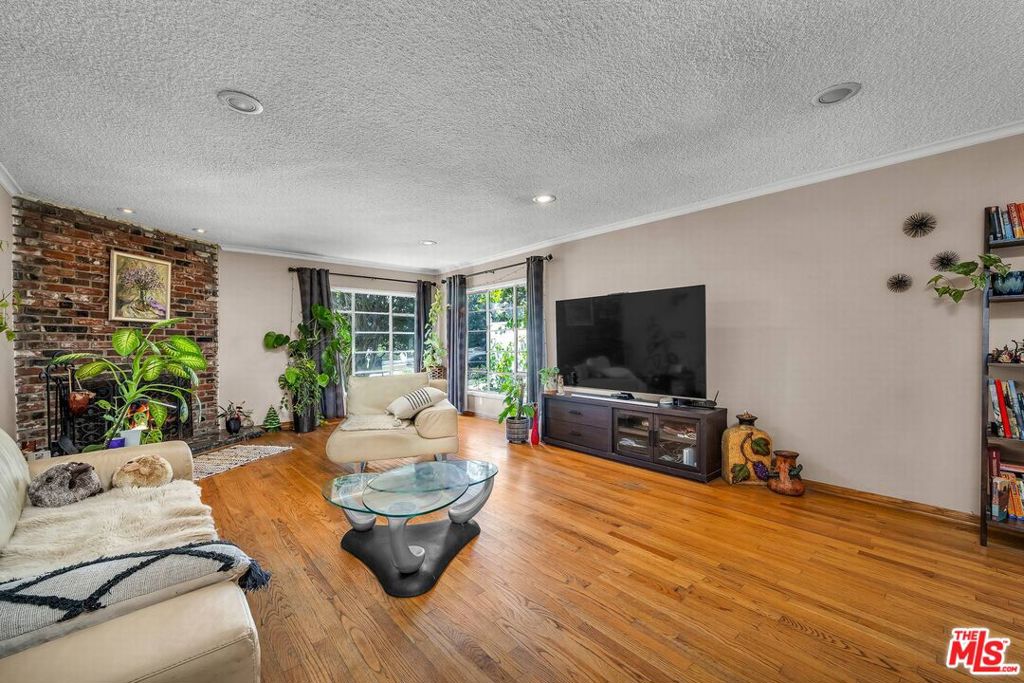MLS #26862839 image #5