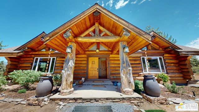 60164 Devils Ladder Road, Mountain Center CA: https://media.crmls.org/mediaz/e6a974ec-5470-4f5a-b92e-660c1b2271d2.jpg