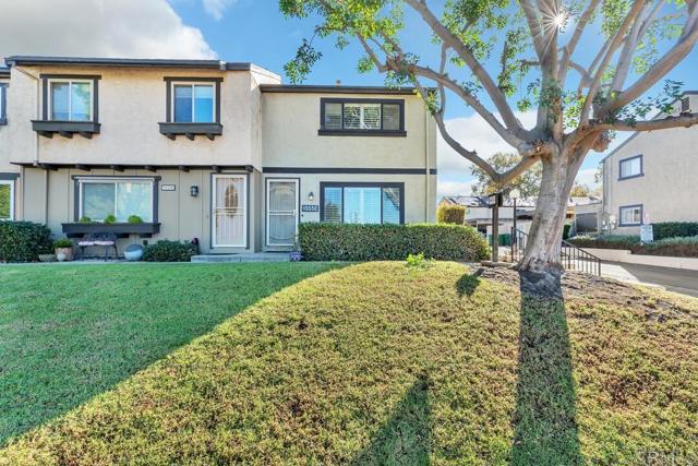 Detail Gallery Image 5 of 40 For 9555 Cottonwood Ave #E,  Santee,  CA 92071 - 2 Beds | 1/1 Baths