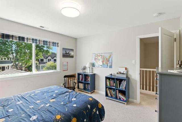 1427 Paloma Avenue, Burlingame CA: https://media.crmls.org/mediaz/e6aaa6db-1b1a-4945-a499-e3f2ced9219f.jpg