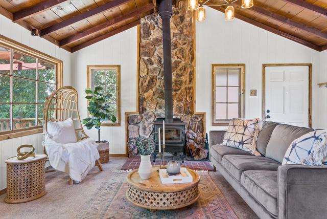 230 Riverview, Boulder Creek CA: https://media.crmls.org/mediaz/e6aacb5c-88ba-4c11-a894-00c2f3b6b8f8.jpg
