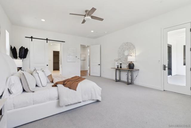 2745 Alexander Dr, Escondido CA: https://media.crmls.org/mediaz/e6ab6852-fe73-422f-973f-278f565741f5.jpg