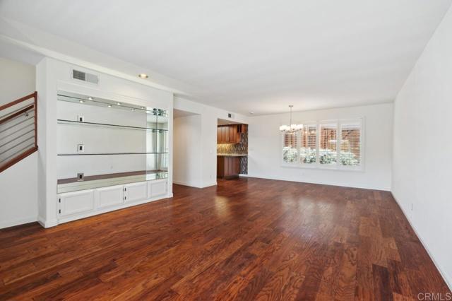 3521 Andrews Street, San Diego CA: https://media.crmls.org/mediaz/e6abd6da-c23c-4b77-b1cc-79b06eb25f11.jpg