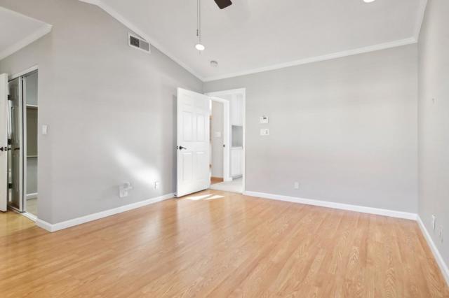 6220 Jarvis Avenue, Newark CA: https://media.crmls.org/mediaz/e6ad28fb-226e-4cb3-94b5-a93b14164da0.jpg