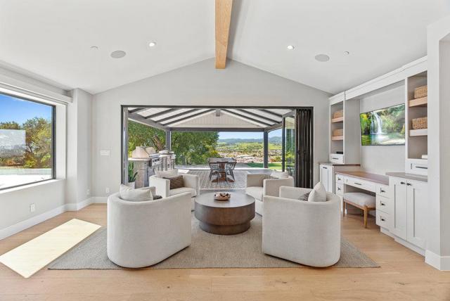 18290 Cochrane Road, Morgan Hill CA: https://media.crmls.org/mediaz/e6ae2c92-6e83-4697-8933-5e863a820f6b.jpg
