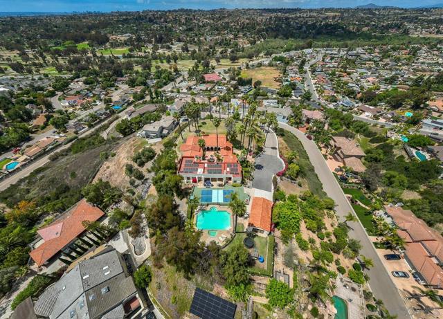 3928 La Cresta Way, Bonita CA: https://media.crmls.org/mediaz/e6aee5e0-8485-4080-af0f-c602405381c2.jpg
