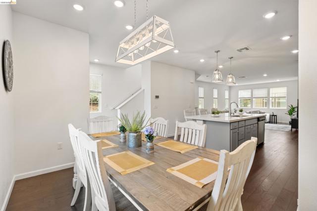 Image 22 of 58 For 16306 Ridgehaven Dr  Unit 104