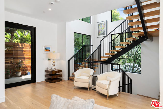 1919 Pinehurst Road, Los Angeles CA: https://media.crmls.org/mediaz/e6afab3a-87c8-45ec-b0ae-f8120befb767.jpg