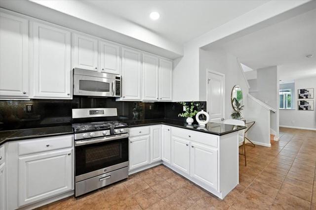 917 Alegre Place, San Jose CA: https://media.crmls.org/mediaz/e6b0af2e-3563-4594-8171-ed72ae64ff54.jpg