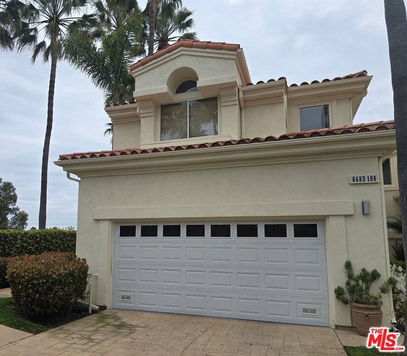 6483 Zuma View Place #106