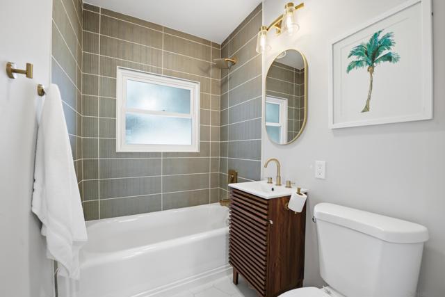 3542 Poe Street, San Diego CA: https://media.crmls.org/mediaz/e6b1bed1-2fab-4d37-bcac-59f839df60d0.jpg