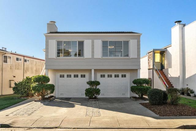 15 Eastridge Circle, Pacifica CA: https://media.crmls.org/mediaz/e6b1f4ea-5e6d-411f-ba75-df7b1d7418f0.jpg